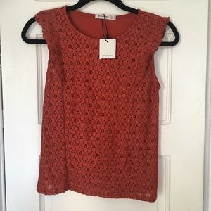 NWT Brick red blouse with floral knit